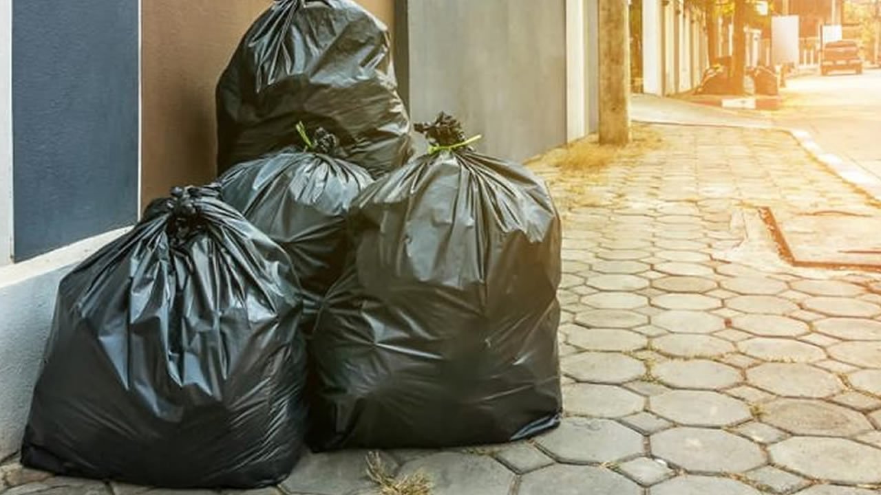 Apesar do feriado, coleta de lixo em Pinhal funcionará normalmente