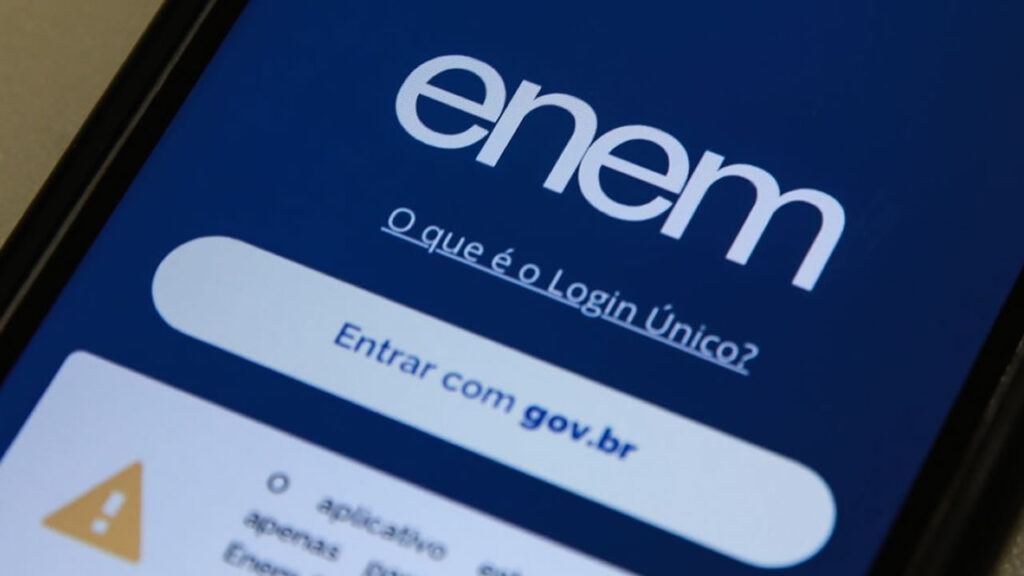 Termina hoje prazo para pedido de isenção de taxa do Enem