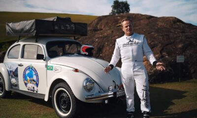 VÍDEO Homenagem para Jesse & Shurastey Barrichello acelera clone do Dodongo no Autódromo Velocitta