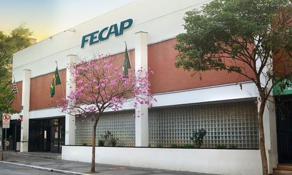 Colégio oferece 50 bolsas de estudo para o Ensino Médio na capital paulista