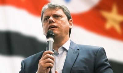 Tarcísio de Freitas participa da Marcha para Jesus nas cidades de Osasco e Tietê, neste sábado (13)