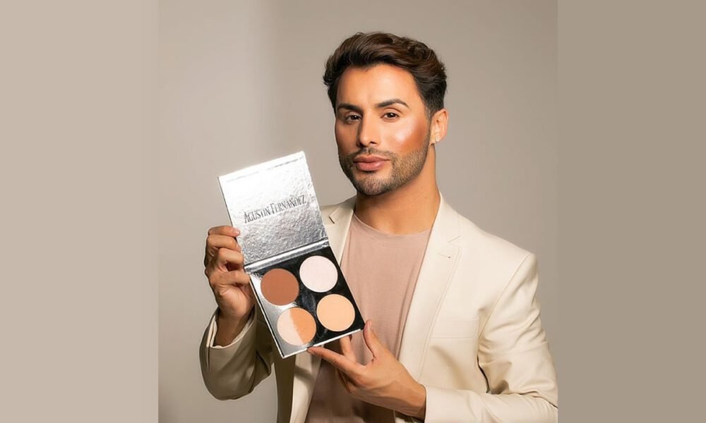 Maquiador mais seguido do Brasil comemora sucesso de milhões