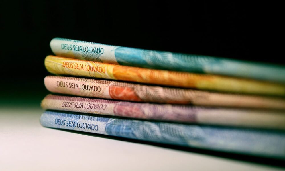 Copom mantém juros básicos da economia em 13,75% ao ano