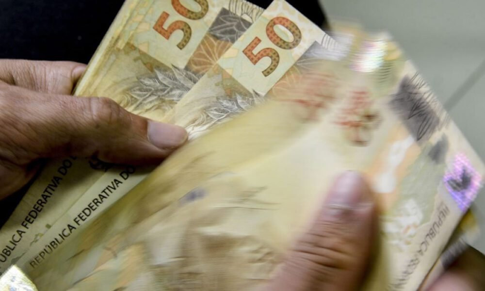 Maioria dos reajustes salariais em setembro repôs inflação