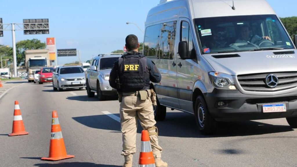 Rodovias liberadas sobem para 631, revela balanço da PRF