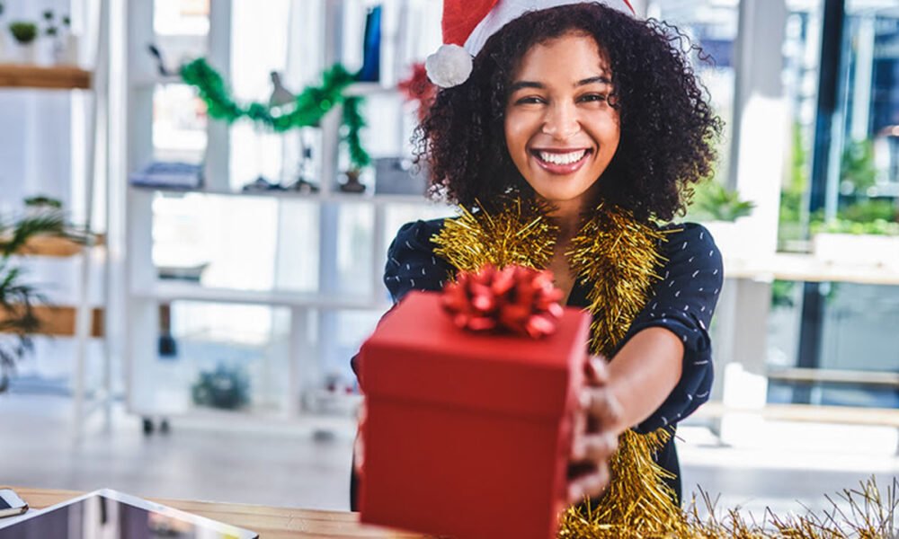 Sebrae-SP oferece capacitação gratuita para auxiliar os pequenos negócios a venderem mais no Natal