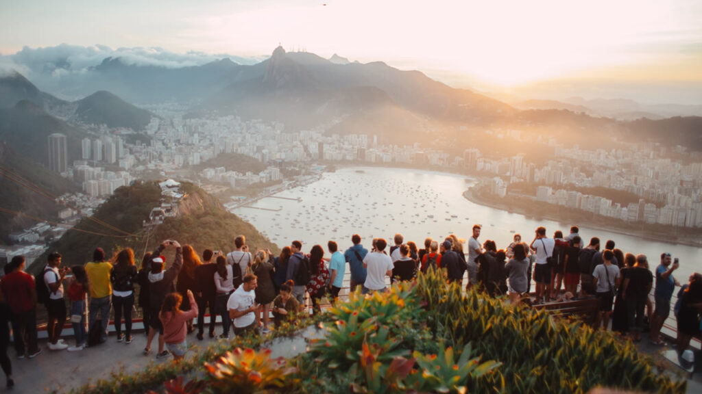 Turismo nacional fatura R$ 18 bilhões e tem melhor resultado em oito anos