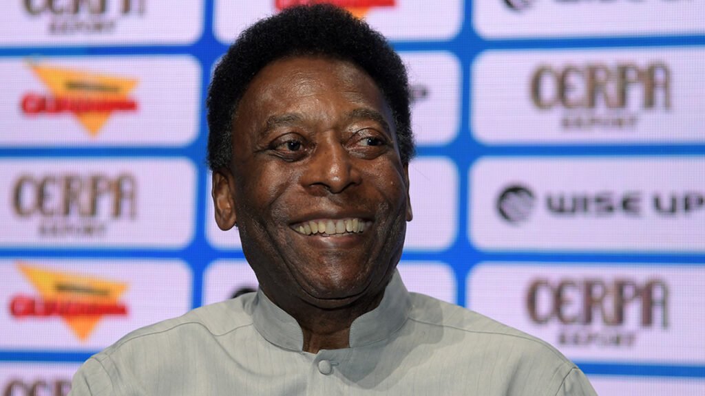 Pelé morre aos 82 anos em São Paulo