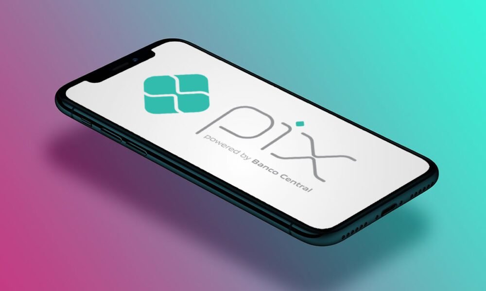 Pix bate recorde e supera 100 milhões de transações em um dia