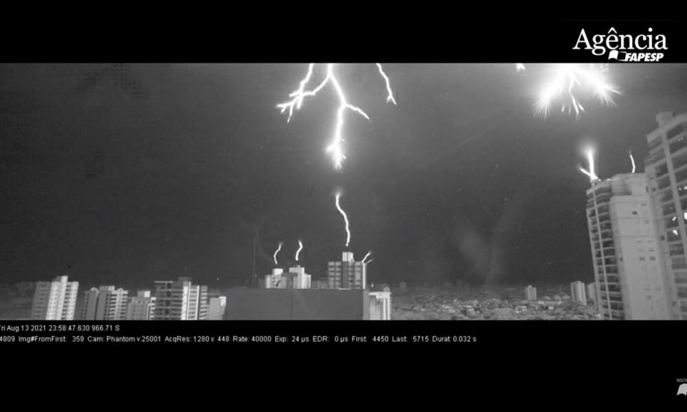 Imagem obtida com câmera ultrarrápida revela funcionamento dos para-raios