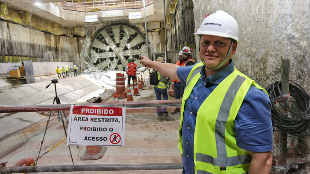 Linha 6 governador Tarcísio de Freitas visita obras que vão reduzir tempo de viagem da ZN ao centro de SP