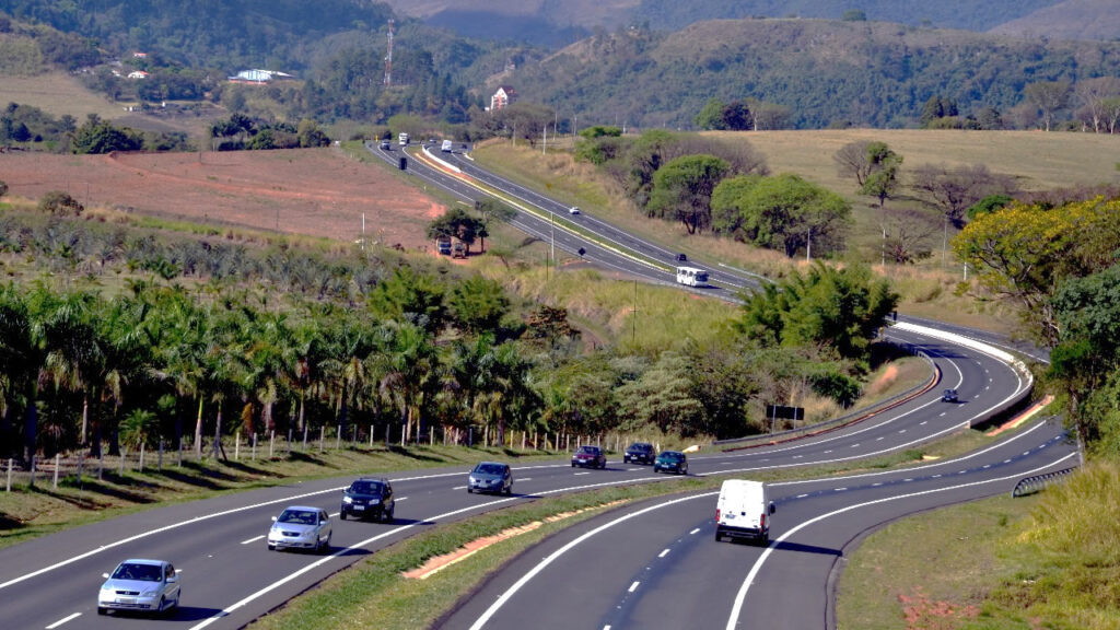 Renovias registra fluxo de 443 mil veículos durante Operação Dia do Trabalho