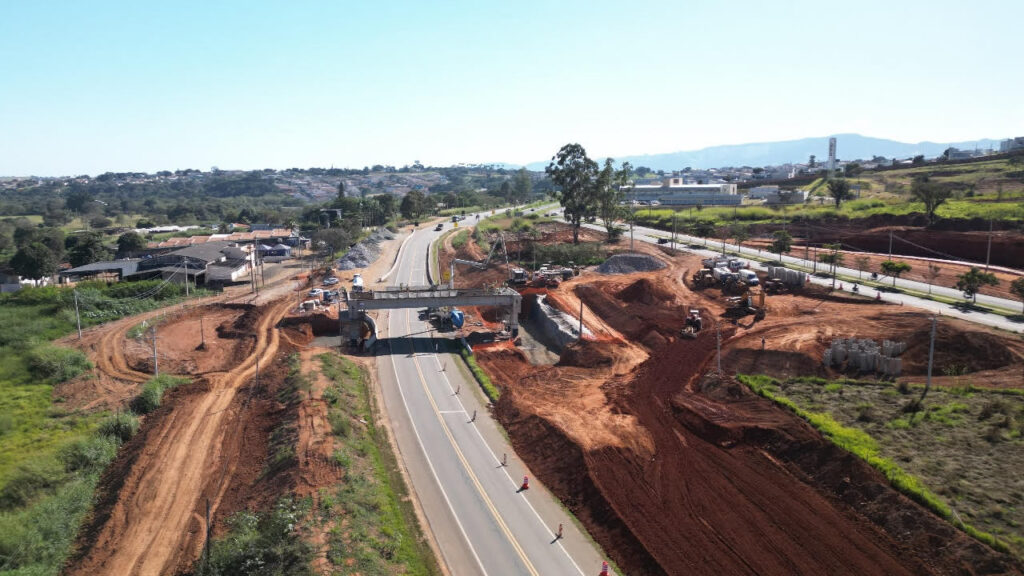 Melhorias viárias em andamento pela malha da Renovias