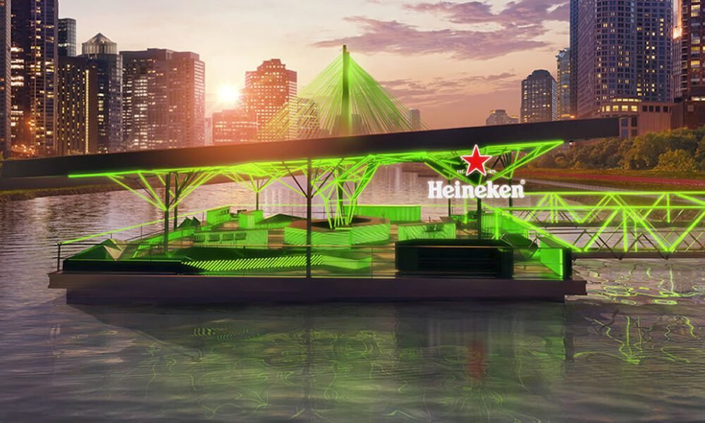 Floating Bar Heineken inaugura bar flutuante no rio Pinheiros com a proposta de promover novas perspectivas de reflexão sobre a cidade