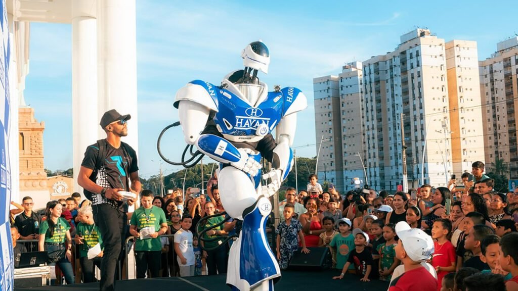 Robô Havan se apresenta em cidades do interior de São Paulo neste feriadão