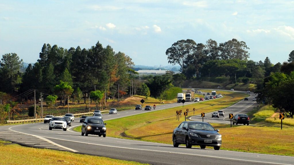 Renovias registrou fluxo de mais de 528 mil veículos na Operação Finados