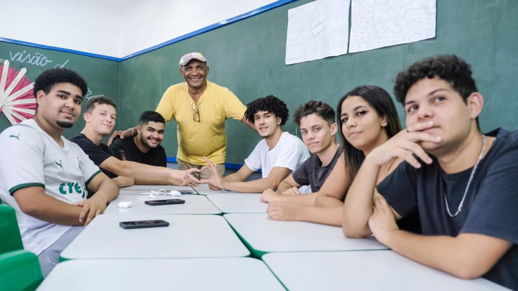 Atribuição de classes e aulas tem início na próxima terça-feira (26) para professores da rede estadual de São Paulo