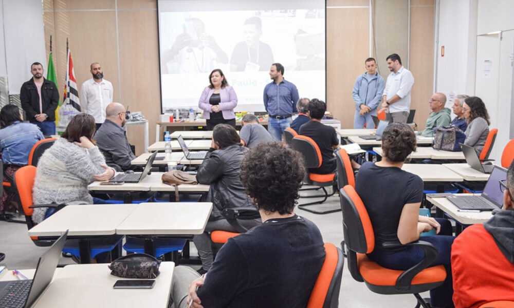 Centro Paula Souza celebra parceria com Stem Brasil e Boeing